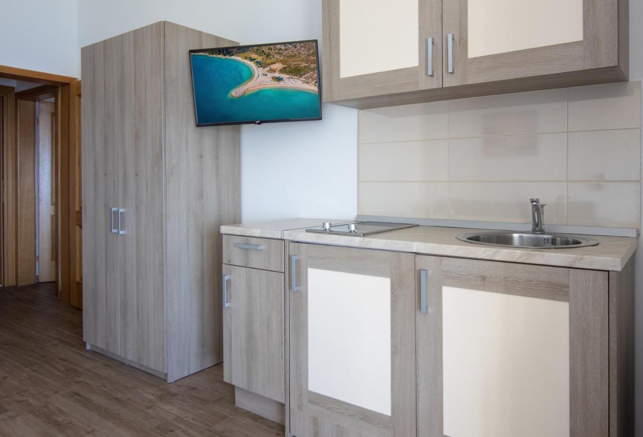 Beach Lucija Apartment *